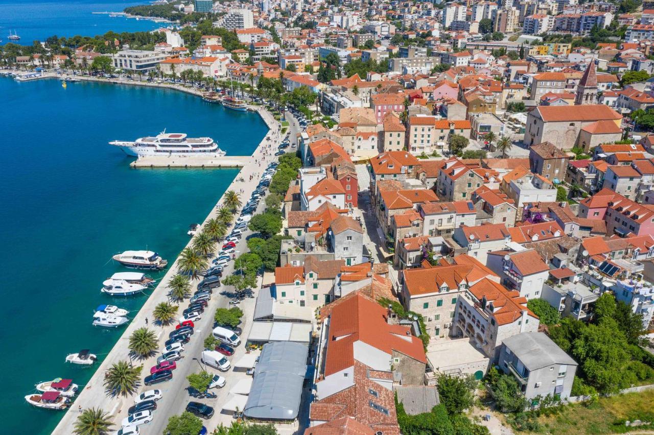 Palace Heritage Apartments 1 Makarska Bagian luar foto